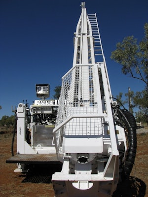 HD900 Track Mounted Drill Rig